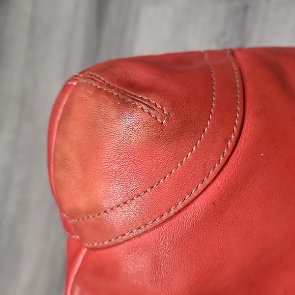 Vintage Tomatoe Red Soho Coach Leather Crossbody Shouldet Bag - Picture 15 of 16
